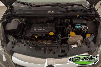 Opel Corsa 1.2-16V \\\'111\\\' Edition Airco picture 31