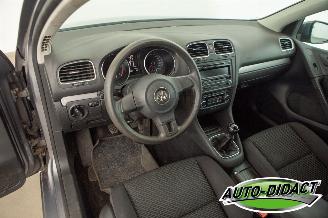 Volkswagen Golf 1.6 TDI BlueMotion Clima picture 20