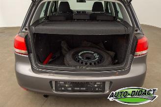 Volkswagen Golf 1.6 TDI BlueMotion Clima picture 33