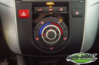 Kia Venga 1.4 CVVT Clima Navi Plus Pack picture 10