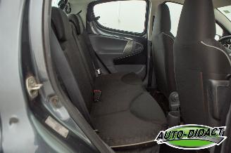 Peugeot 107 1.0-12V Airco Millesim picture 18