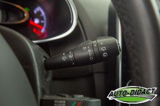 Renault Clio 0.9 TCe 83.803 km NAP Airco Navi Limited picture 19