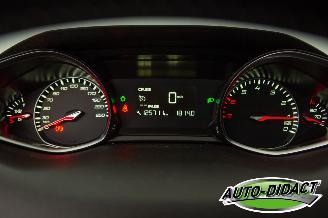 Peugeot 308 1.2 PureTech Navi Clima Camera Blue Lease Premium picture 6