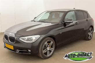 Auto incidentate BMW 1-serie 118i Aautomaat Navi Clima Business 2012/2
