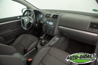 Volkswagen Golf 2.0 FSI Clima Sportline picture 14