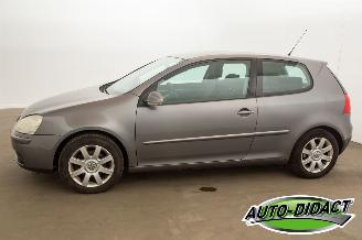 Volkswagen Golf 2.0 FSI Clima Sportline picture 40