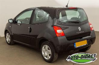 Renault Twingo 1.2-16V Airco Dynamique picture 3