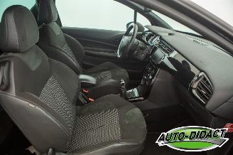 Citroën DS3 1.6 e-HDi Clima So Chic picture 16