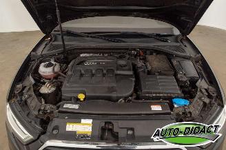 Audi A3 1.6 TDI Clima Navi Sport Lease Edition picture 36