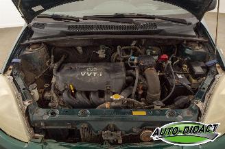 Toyota Yaris 1.3-16V Automaat VVT-i Sol picture 33