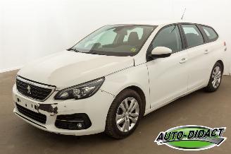 Schadeauto Peugeot 308 SW 1.5 HDI Automaat Clima Navi Active 2018/7