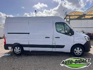 Renault Master T35 2.3 dCi Airco 135 L2H2 Work Edition picture 45