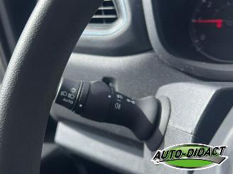 Renault Master T35 2.3 dCi Airco 135 L2H2 Work Edition picture 15