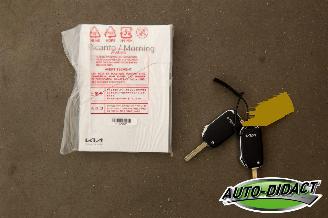 Kia Picanto 1.0 DPI Digi Dash Navi Camera Airco DynamicLine picture 32