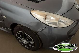 Peugeot 206+ 1.4 XS Airco picture 24