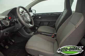 Volkswagen Up! 1.0 Airco picture 17