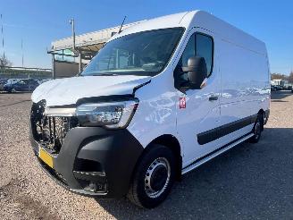 uszkodzony samochody ciężarowe Renault Master T35 2.3 dCi 135 L2H2 34.956 km NAP 2024/9