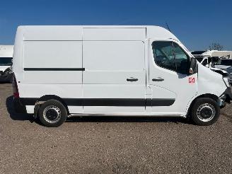 Renault Master T35 2.3 dCi 135 L2H2 34.956 km NAP picture 36