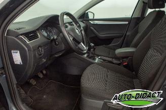 Skoda Octavia 1.6 TDI Clima Navi Greentech Ambition Business picture 25