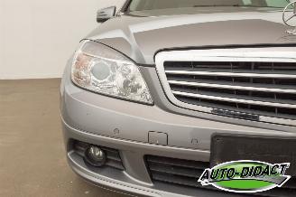 Mercedes C-klasse C180 CDI Clima BlueEFFICIENCY picture 31