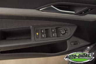 Volkswagen Golf 1.5 eTSI Automaat 34.921 km NAP Camera Life Edition picture 10