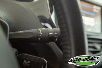 Peugeot 2008 1.2 Access Clima Navi picture 20