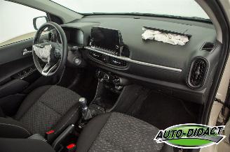 Kia Picanto 1.0 Digi Dash Navi Camera Airco picture 19