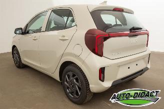 Kia Picanto 1.0 Digi Dash Navi Camera Airco picture 3