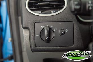 Ford Focus 1.6 Trend Automaat Airco picture 11