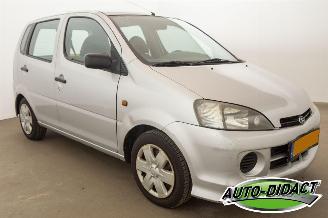 Daihatsu Young-rv 1.3-16V XTI Automaat picture 2
