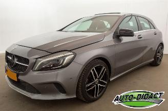  Mercedes A-klasse A180 Automaat Elek Dak Navi Camera Ambition 2017/6