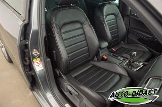 Volkswagen Golf 1.6 TDI Automaat Clima Leder Highline Business R picture 20