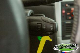 Peugeot 307 1.6-16V Clima Oxygo picture 17