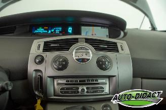 Renault Scenic 1.6-16V Tech Line Clima Navi picture 11