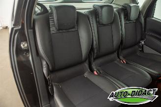 Renault Scenic 1.6-16V Tech Line Clima Navi picture 23