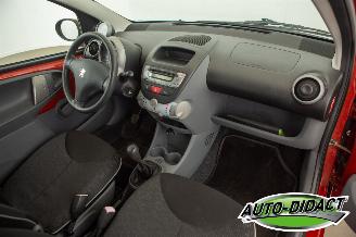 Peugeot 107 1.0-12V Airco 30.711 km NAP Sublime picture 13