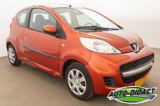 Peugeot 107 1.0-12V Airco 30.711 km NAP Sublime picture 2