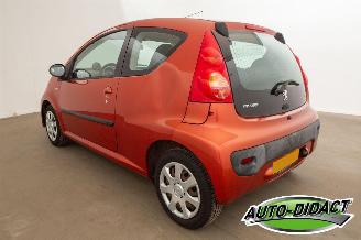 Peugeot 107 1.0-12V Airco 30.711 km NAP Sublime picture 3