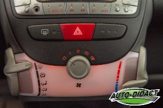 Citroën C1 1.0-12V Automaat Ambiance picture 8