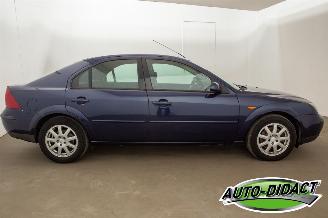 Ford Mondeo 2.0-16V Trend Airco picture 38