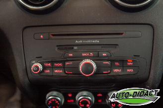 Audi A1 1.2 TFSI Airco Stoelverwarming picture 10