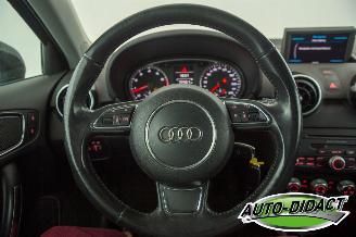 Audi A1 1.2 TFSI Airco Stoelverwarming picture 5