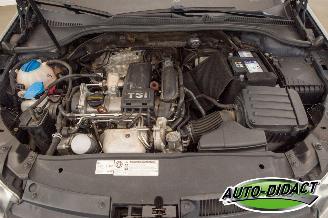 Volkswagen Golf 1.2 TSI Clima BRANDSCHADE Trendline picture 30