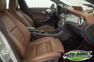Mercedes Cla-klasse 200d Automaat Clima Navi Leder CARPAS picture 21