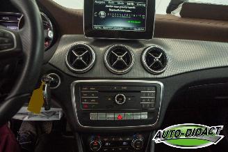 Mercedes Cla-klasse 200d Automaat Clima Navi Leder CARPAS picture 11