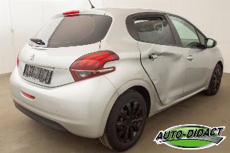 Peugeot 208 1.2 Like Airco 50kw 78.284 km CARPAS picture 4