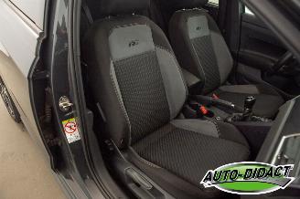 Volkswagen Polo 1.0 TSI Pano Dig Dash Clima Navi Business R Highline picture 20