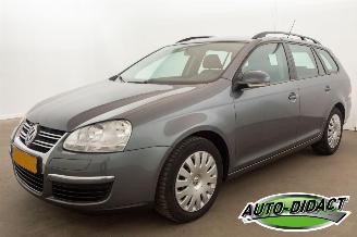 Vaurioauto  passenger cars Volkswagen Golf Variant 1.4 Clima Trendline 2009/2