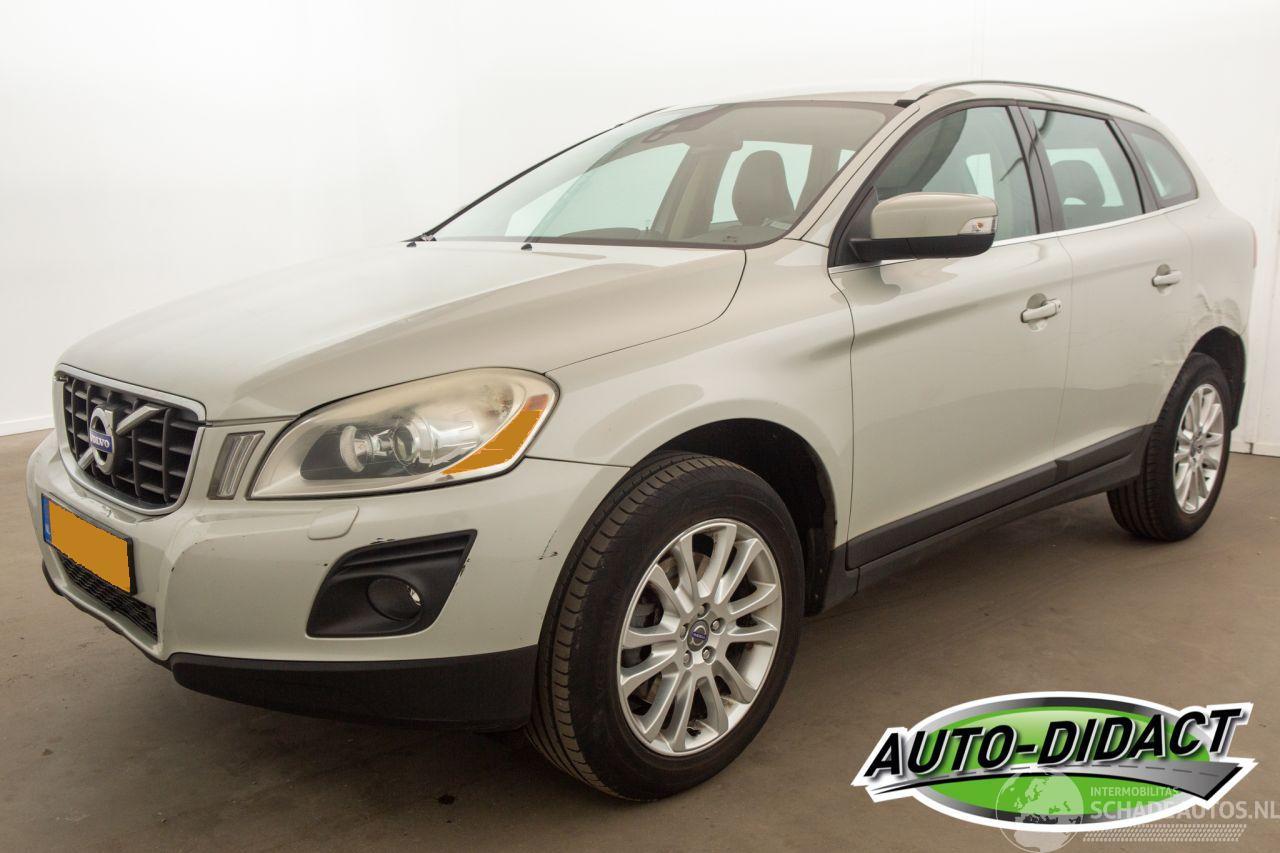 Volvo Xc-60 2.4 D5 AWD Automaat Leder Momentum