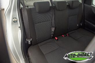 Toyota Yaris 1.5 Full Hybrid Automaat Navi Camera picture 23